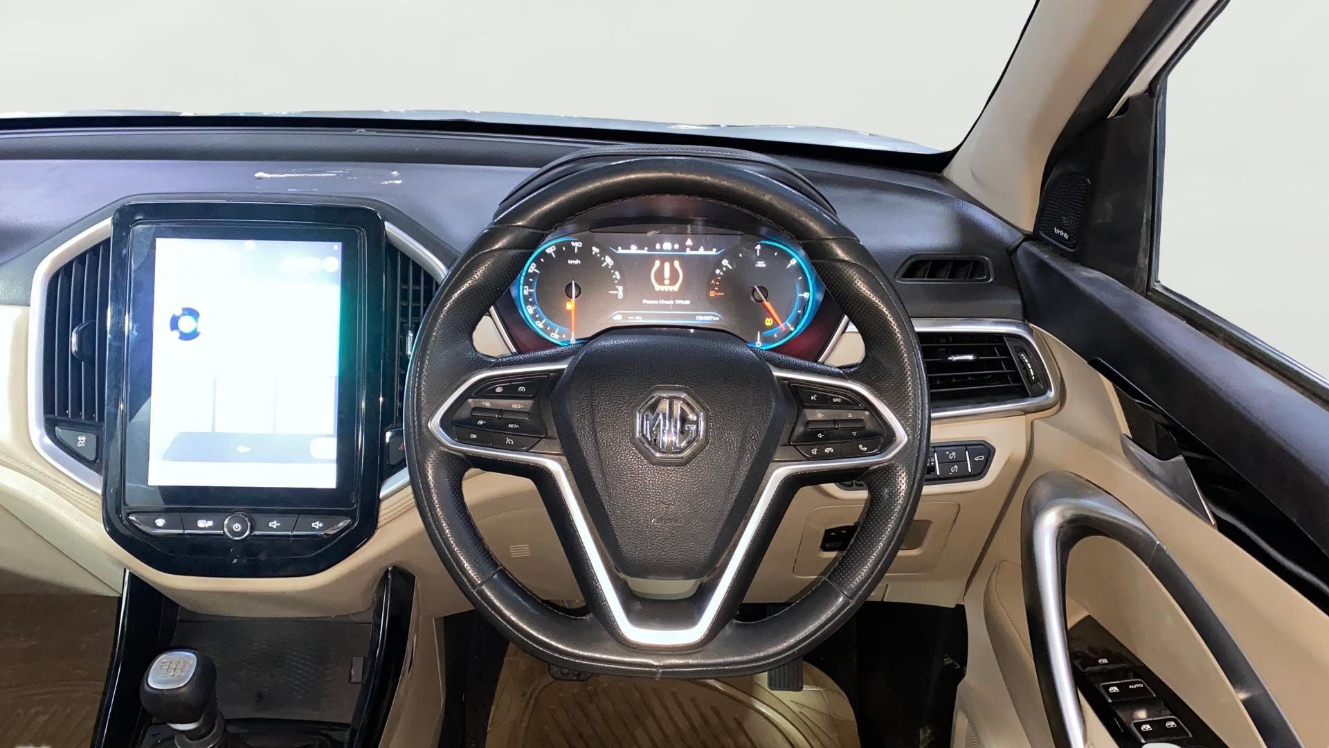 View 2022 MG Hector Sharp Diesel Image 13 Used 2022 MG Hector Sharp Diesel Image 13