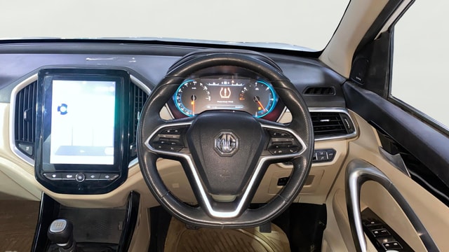 View MG Hector Image 13 Used MG Hector Image 13