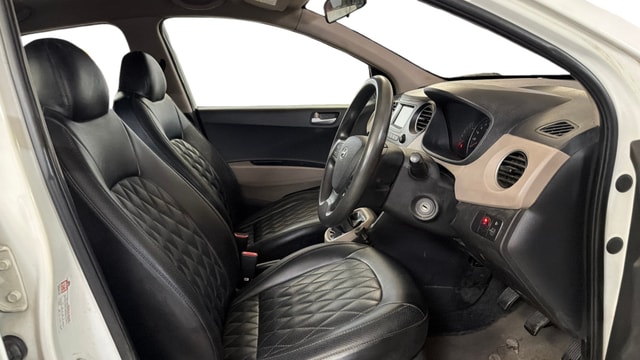 View Hyundai Grand i10 Image 25 Used Hyundai Grand i10 Image 25