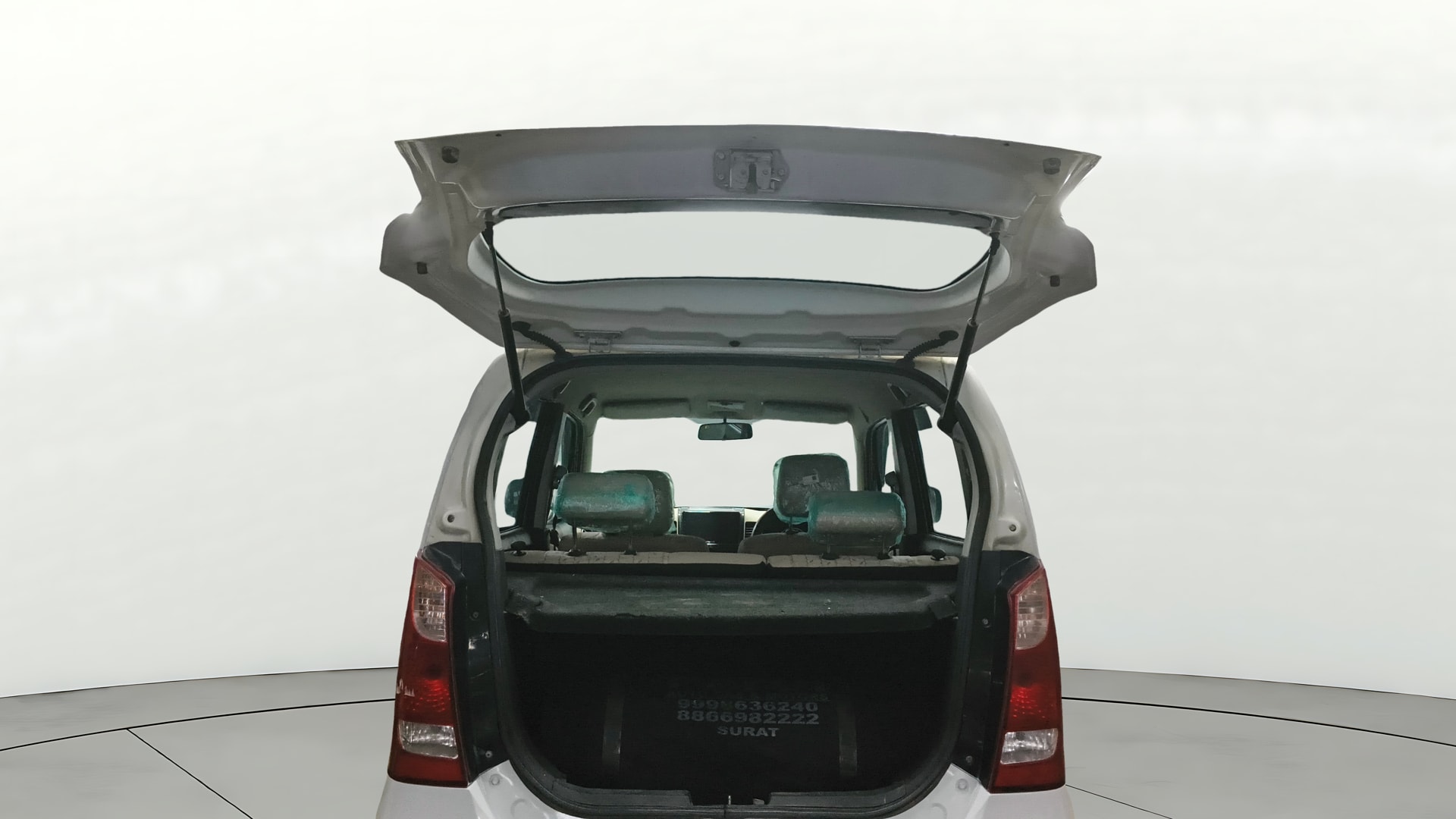View 2018 Maruti Suzuki 1000 Base Variant Image 16 Used 2018 Maruti Suzuki 1000 Base Variant Image 16