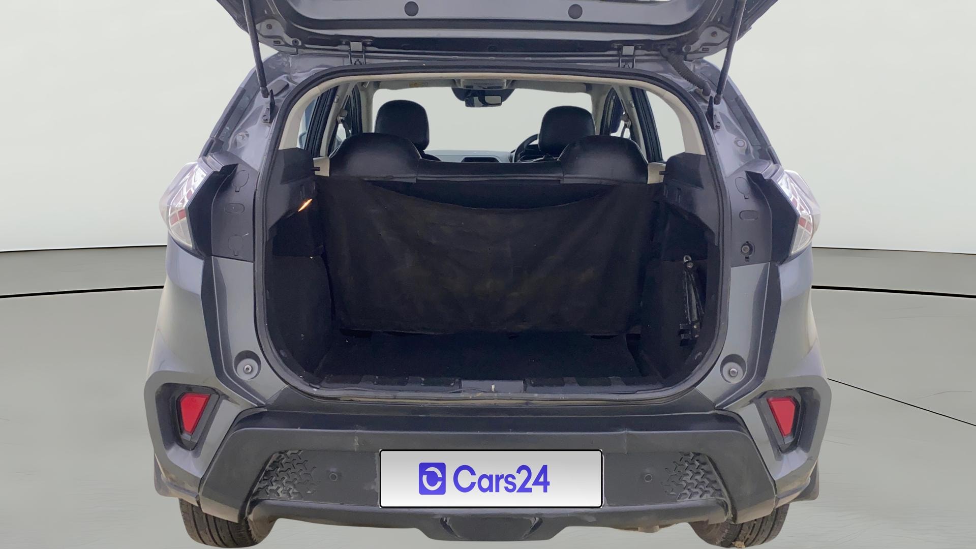 View 2022 Tata Nexon Revotron XE Image 37 Used 2022 Tata Nexon Revotron XE Image 37