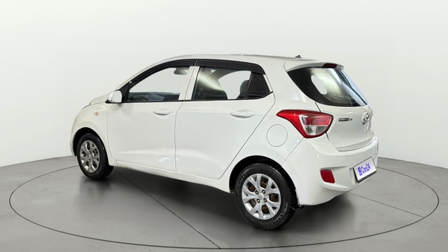 View Hyundai Grand i10 Image 2 Used Hyundai Grand i10 Image 2