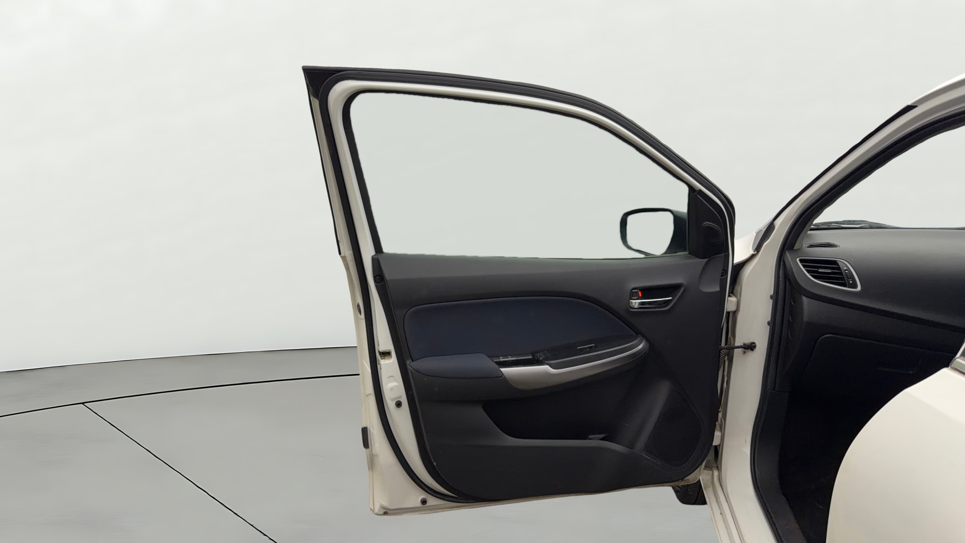 View 2021 Maruti Suzuki 1000 Base Variant Image 31 Used 2021 Maruti Suzuki 1000 Base Variant Image 31