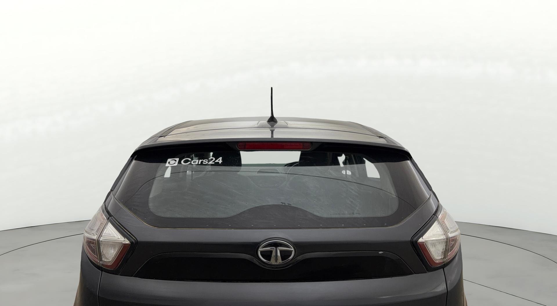 View 2019 Tata Nexon Revotron XM Image 4 Used 2019 Tata Nexon Revotron XM Image 4