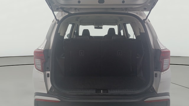 View Kia Carens Image 39 Used Kia Carens Image 39