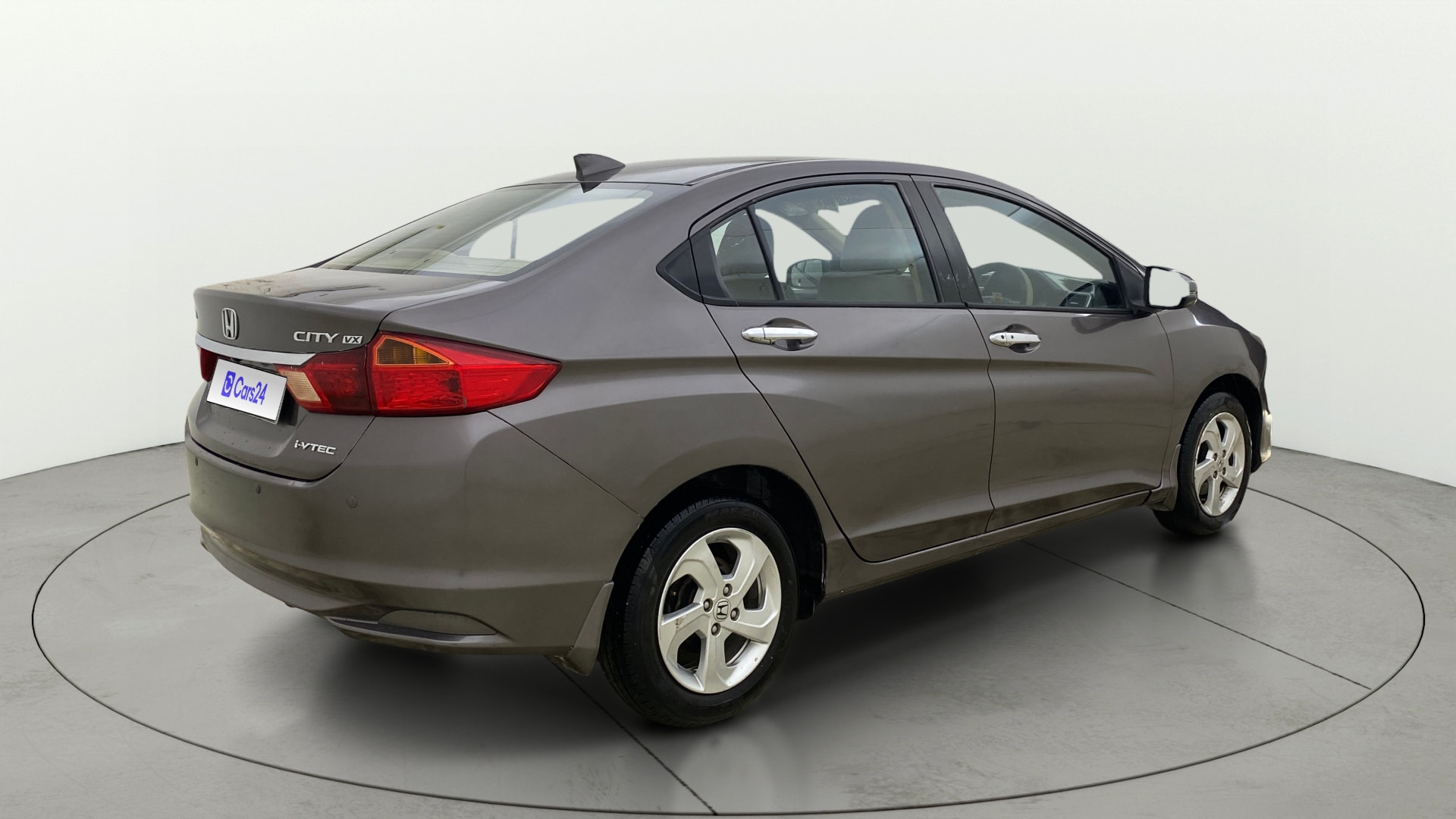View 2015 Honda City ZX MT Diesel Anniversary Edition Image 46 Used 2015 Honda City ZX MT Diesel Anniversary Edition Image 46