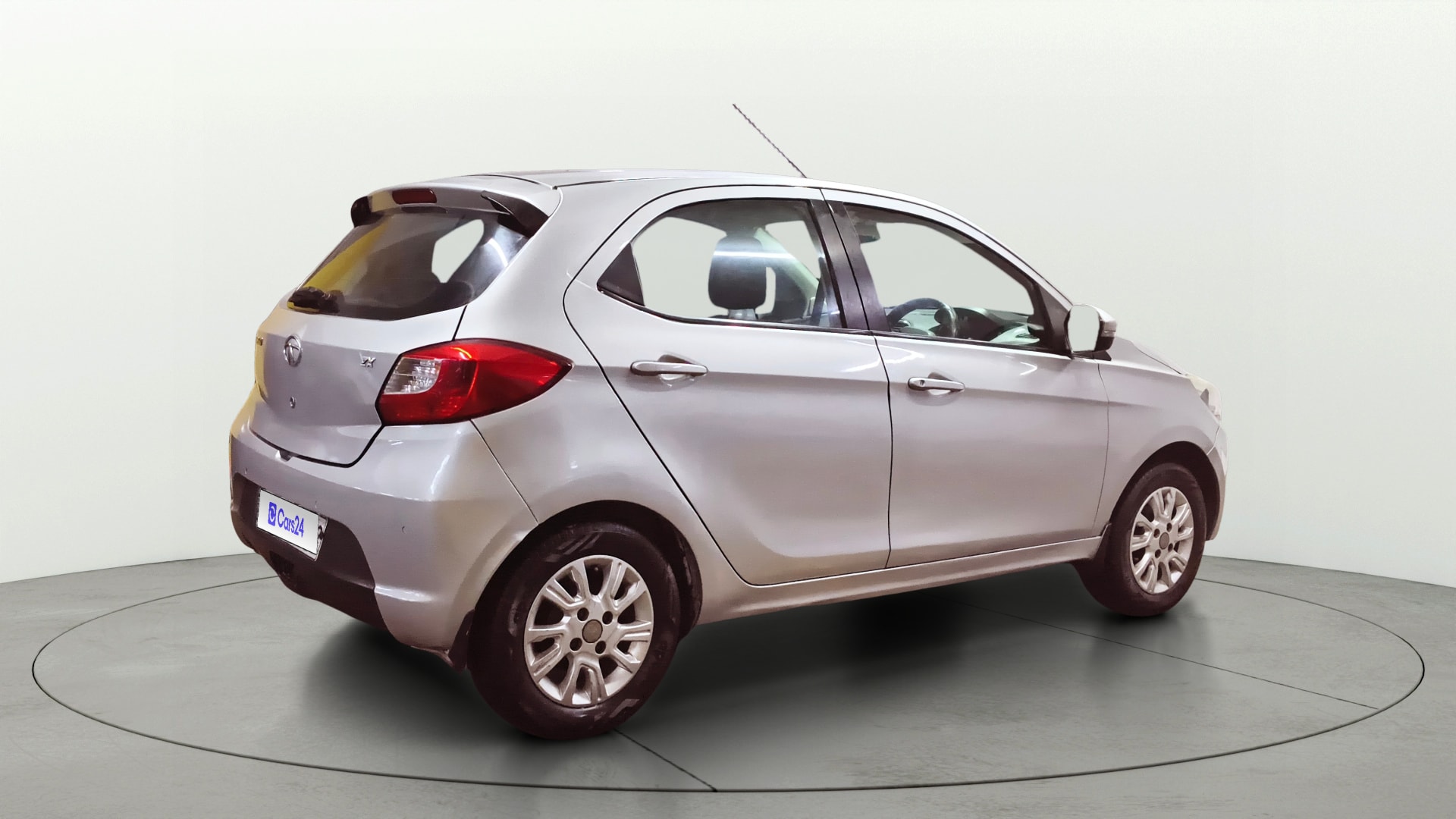 View 2019 Tata Tiago Revotorq XB Image 44 Used 2019 Tata Tiago Revotorq XB Image 44