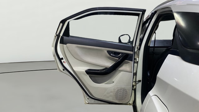 View Tata Nexon Image 15 Used Tata Nexon Image 15