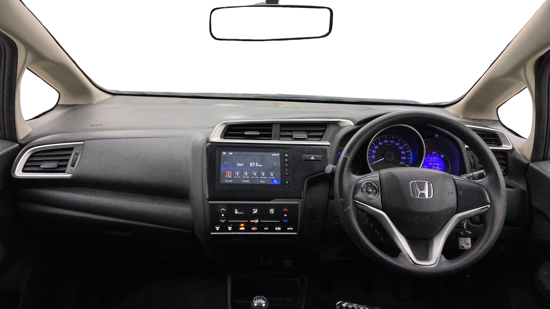 View 2021 Honda WR-V S MT Diesel Edge Edition Image 15 Used 2021 Honda WR-V S MT Diesel Edge Edition Image 15