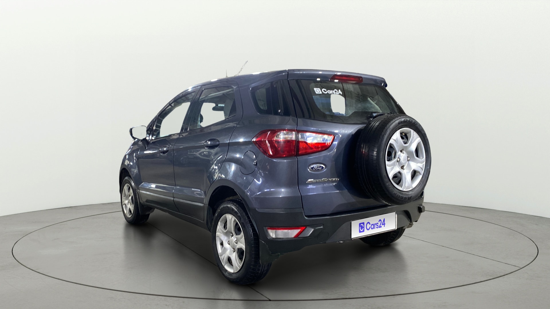 View 2015 Ford EcoSport 1.5 TDCi Diesel Ambiente BS IV Image 2 Used 2015 Ford EcoSport 1.5 TDCi Diesel Ambiente BS IV Image 2