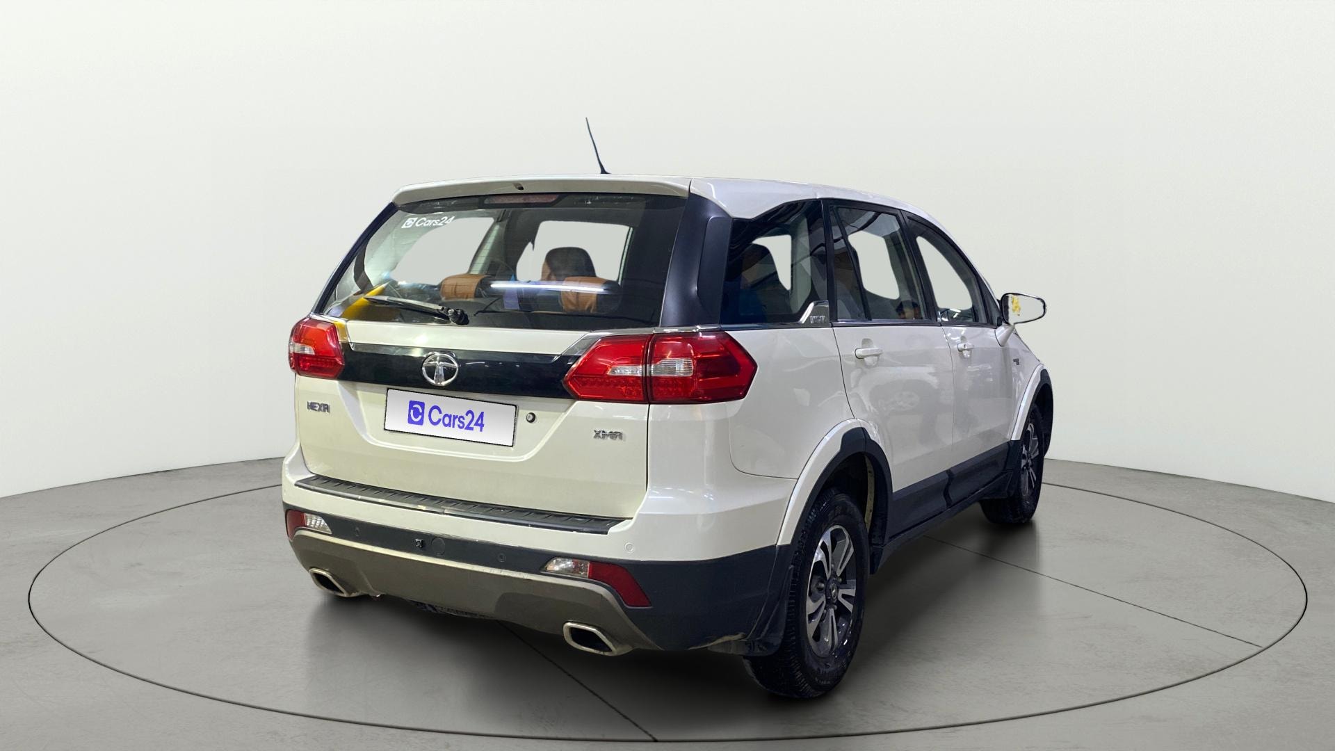 View 2017 Tata Hexa XMA 4X2 Image 45 Used 2017 Tata Hexa XMA 4X2 Image 45