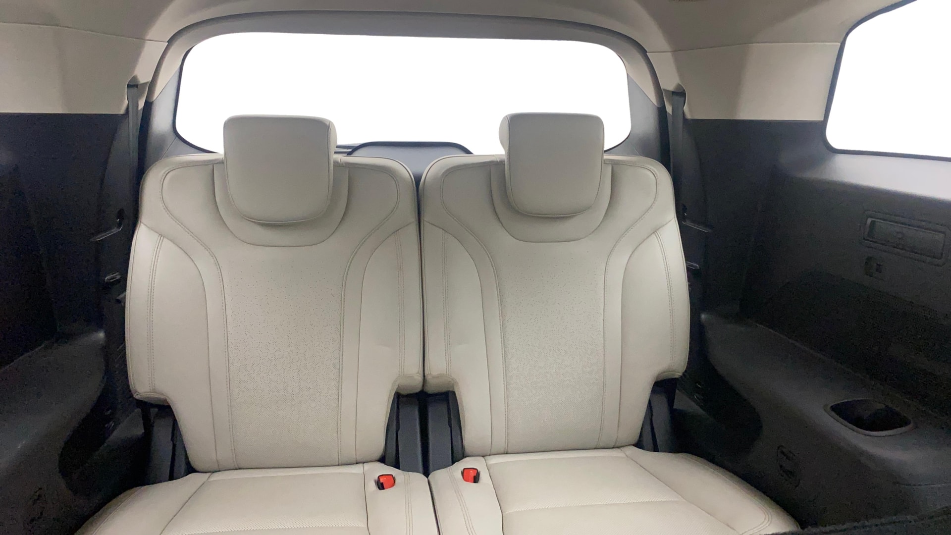 Used 2022 Mahindra XUV700 Used 2022 Mahindra XUV700