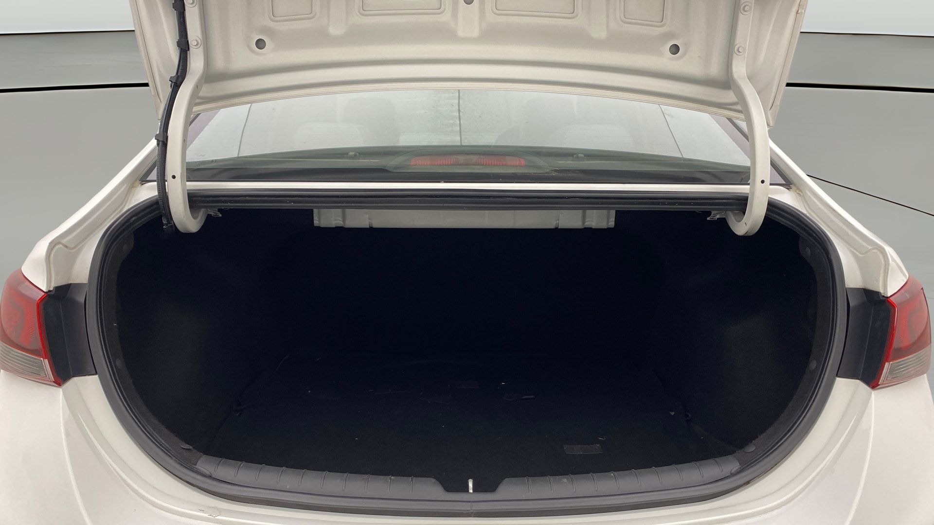 Used 2019 Hyundai Verna Used 2019 Hyundai Verna