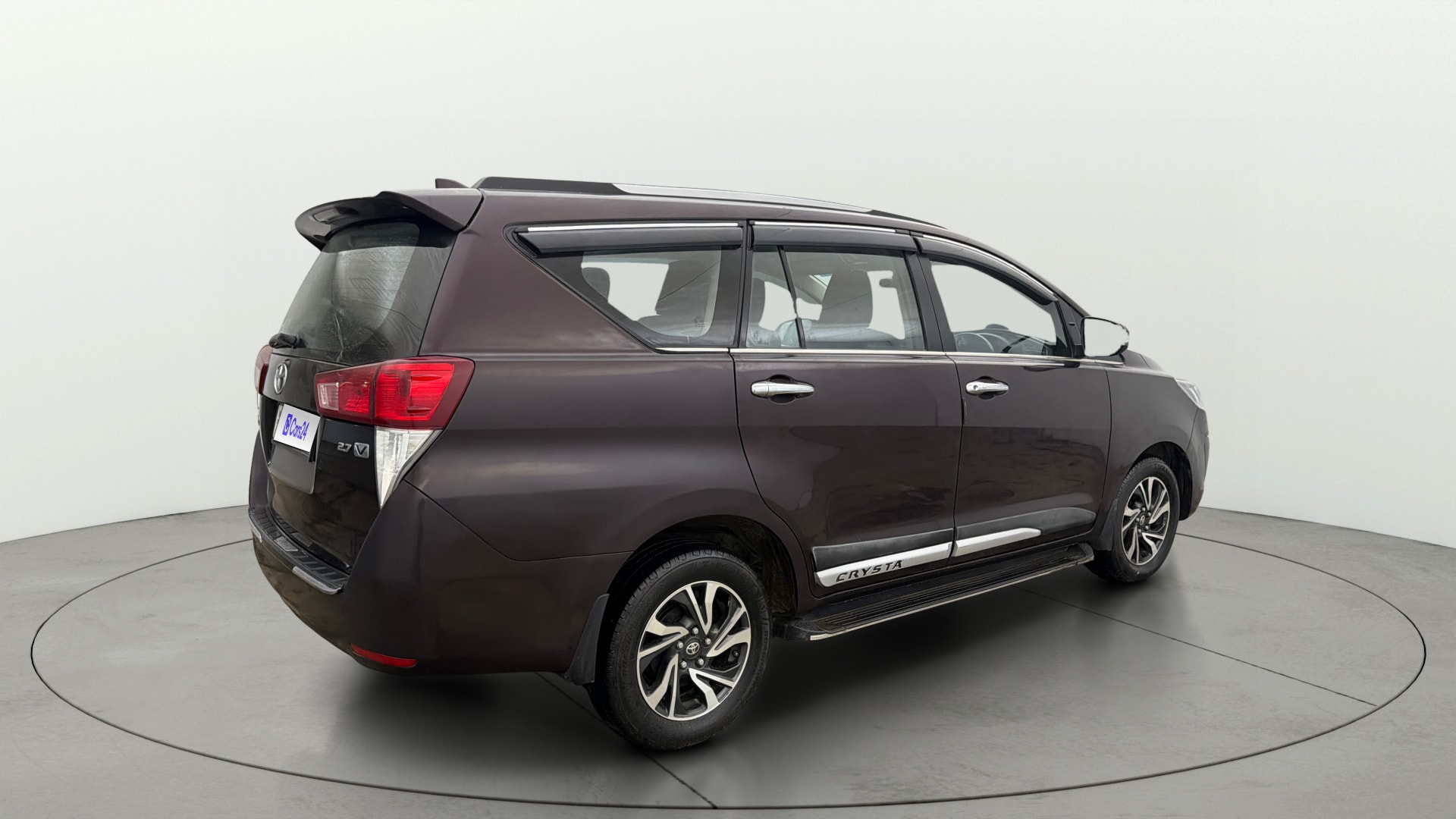 View 2022 Toyota Innova Crysta 2.7 VX MT 7-Seater BS IV Image 44 Used 2022 Toyota Innova Crysta 2.7 VX MT 7-Seater BS IV Image 44