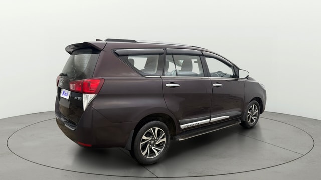 View Toyota Innova Crysta Image 44 Used Toyota Innova Crysta Image 44