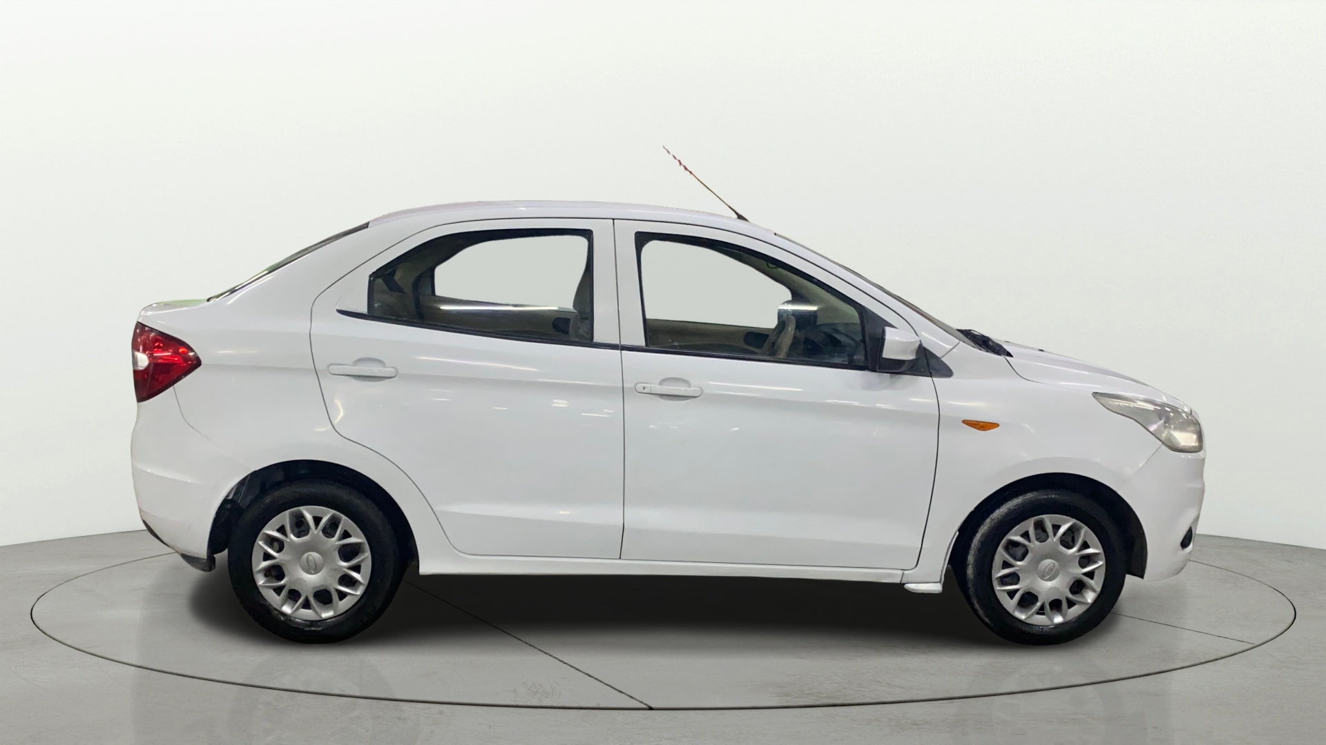 View 2015 Ford Figo Aspire 1.2P Ambiente MT BS IV Image 25 Used 2015 Ford Figo Aspire 1.2P Ambiente MT BS IV Image 25