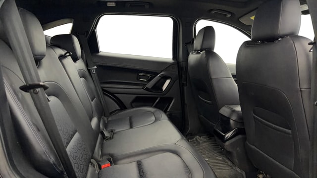 View Tata Harrier Image 30 Used Tata Harrier Image 30