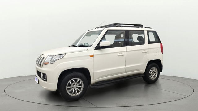 View Mahindra TUV300 Image 36 Used Mahindra TUV300 Image 36