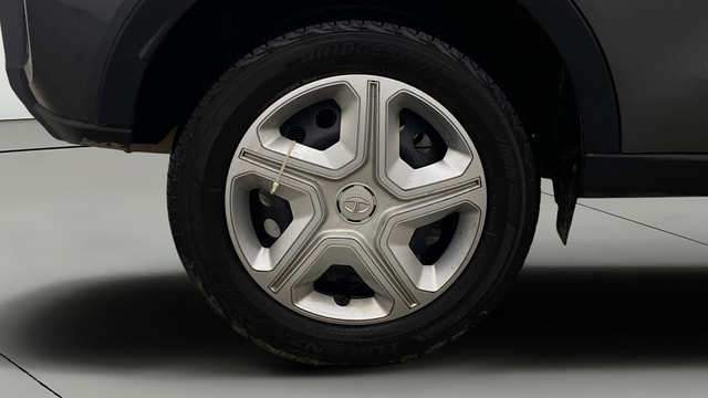 View Tata Nexon Image 23 Used Tata Nexon Image 23