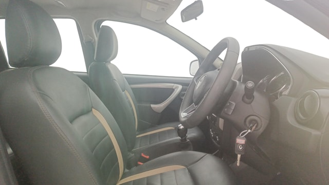 View Renault Duster Image 25 Used Renault Duster Image 25