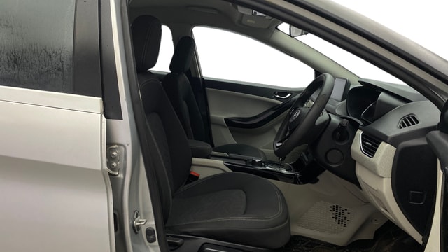 View Tata Nexon Image 26 Used Tata Nexon Image 26
