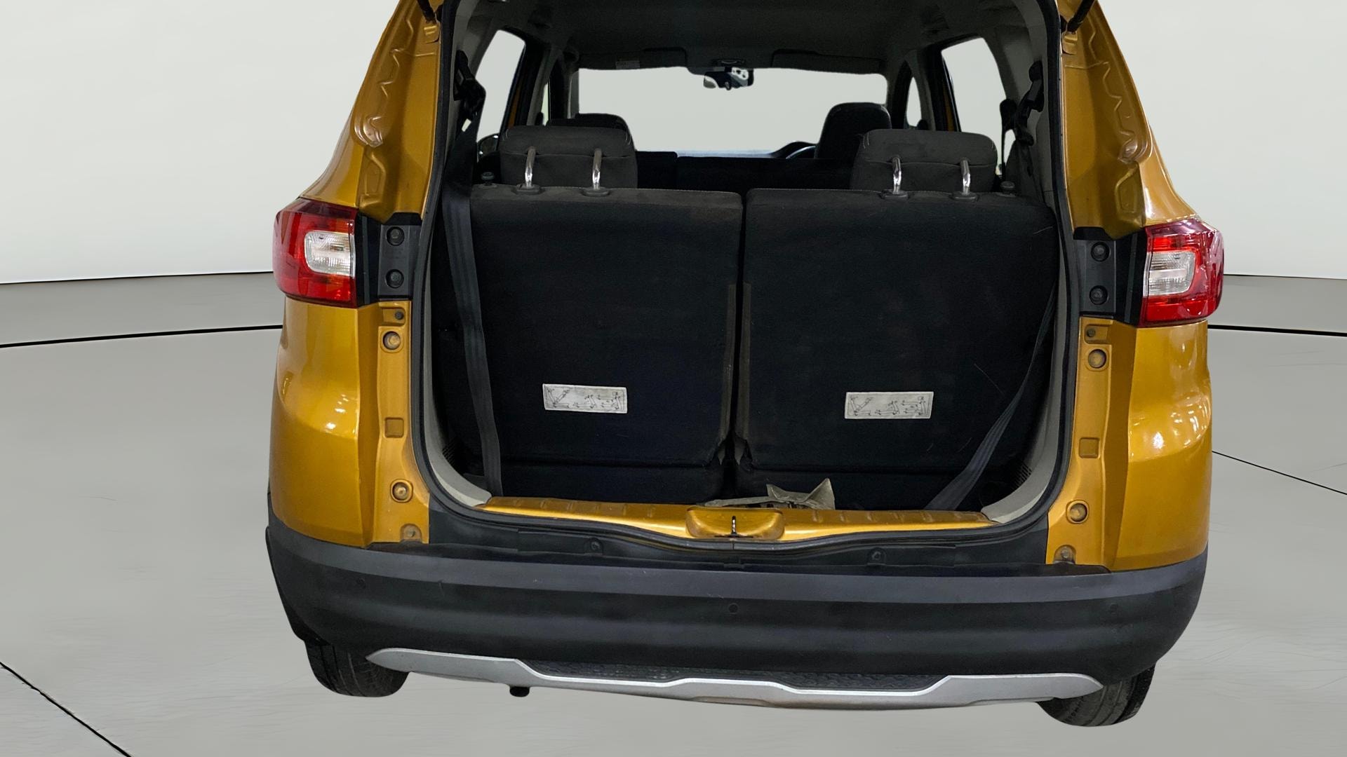 View 2019 Renault Triber RXZ Image 41 Used 2019 Renault Triber RXZ Image 41