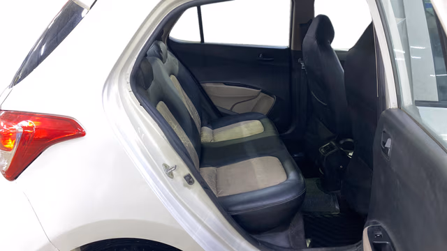 View Hyundai Grand i10 Image 28 Used Hyundai Grand i10 Image 28