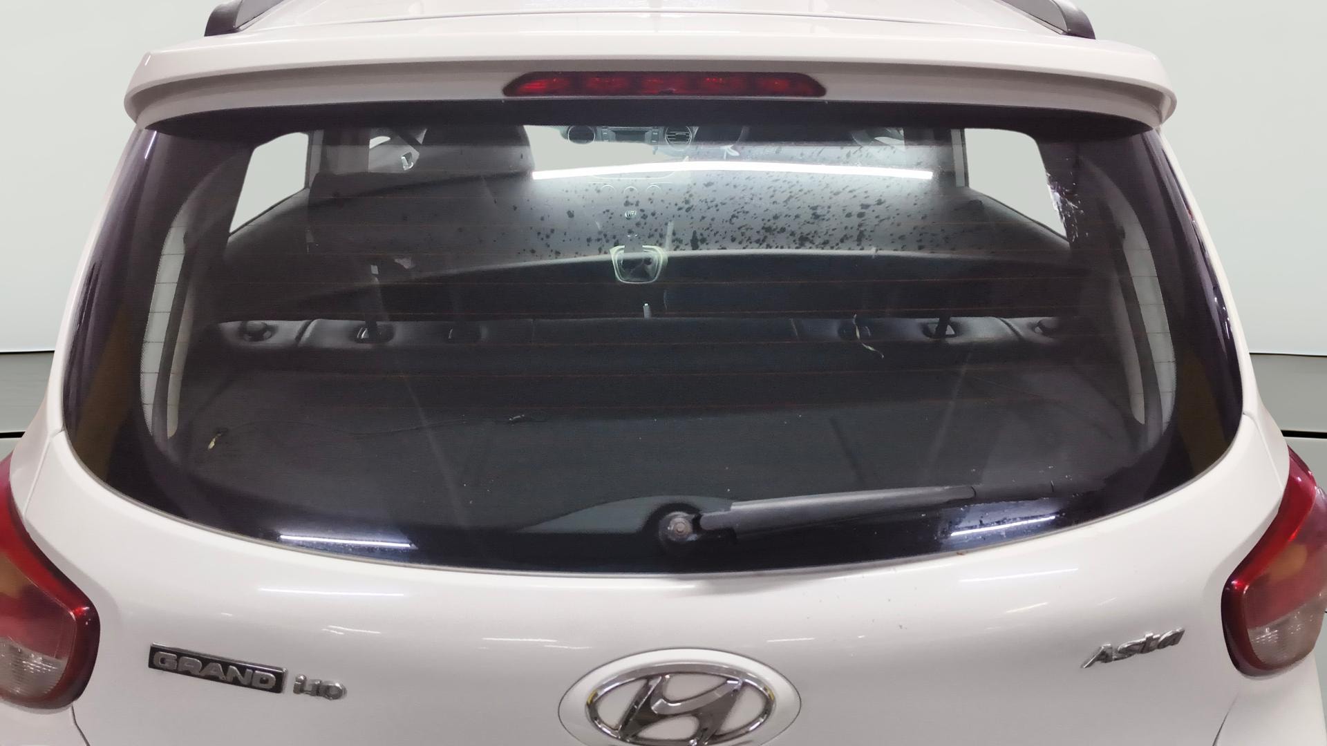 View 2016 Hyundai Grand i10 1.2 Asta Petrol Image 3 Used 2016 Hyundai Grand i10 1.2 Asta Petrol Image 3