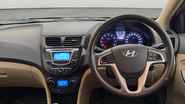View Hyundai Fluidic Verna Image 20 Used Hyundai Fluidic Verna Image 20