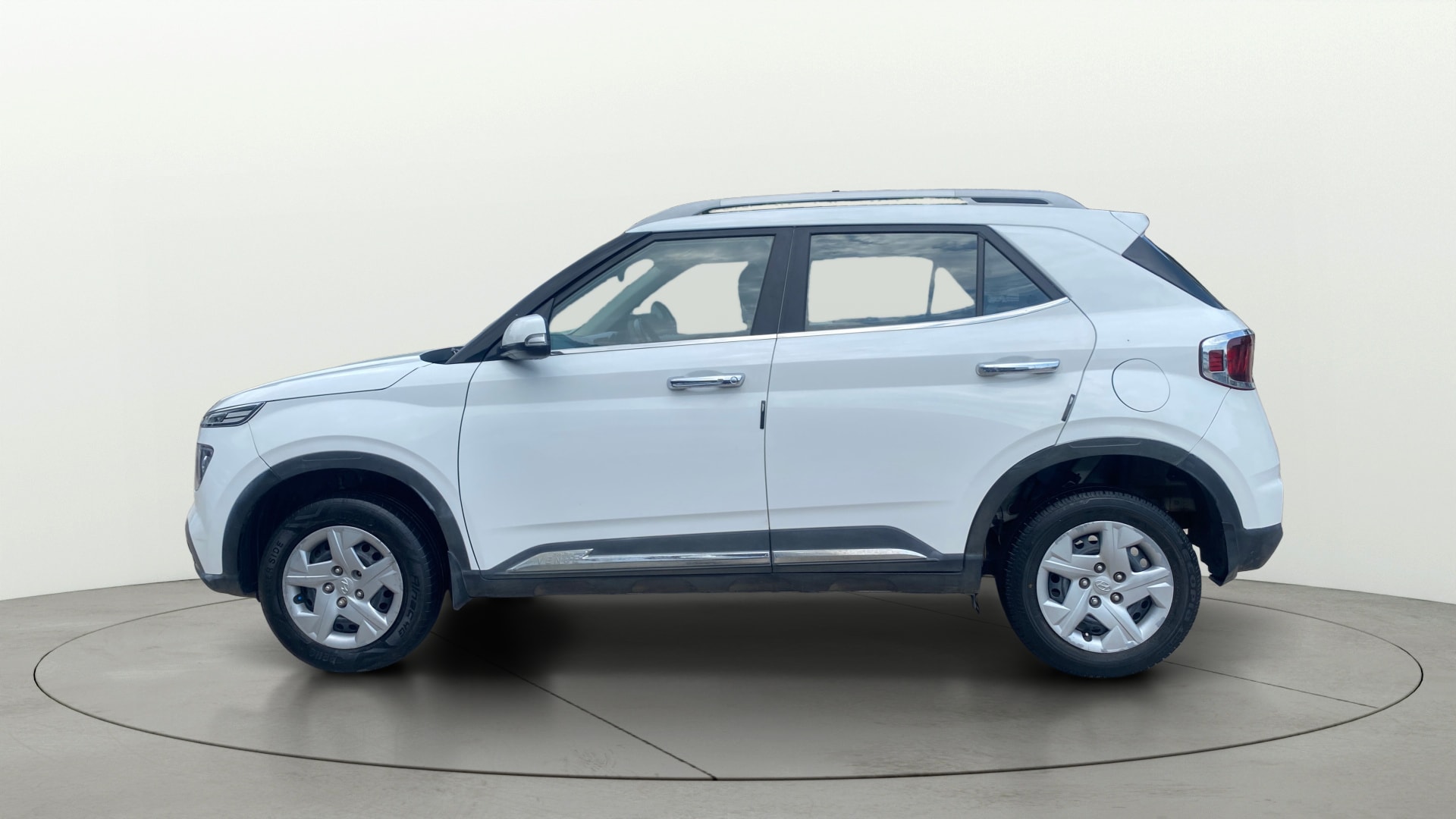 View 2020 Hyundai Venue S Plus 1.2 Petrol Image 5 Used 2020 Hyundai Venue S Plus 1.2 Petrol Image 5