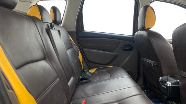 View Renault Duster Image 35 Used Renault Duster Image 35