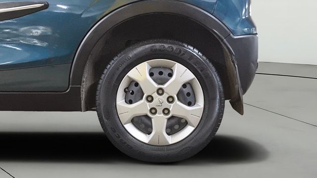 View Mahindra XUV300 Image 11 Used Mahindra XUV300 Image 11