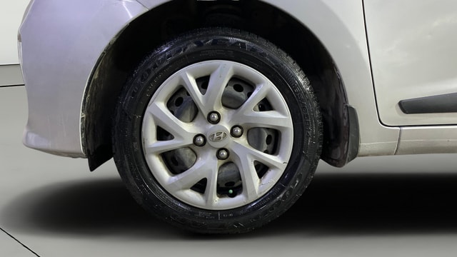 View Hyundai Grand i10 Image 28 Used Hyundai Grand i10 Image 28