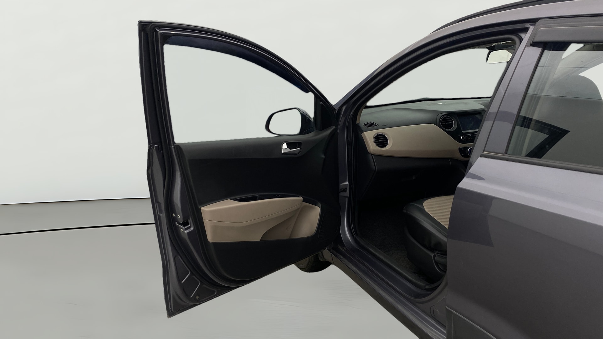 View 2019 Hyundai Grand i10 Sportz 1.2 Kappa Image 31 Used 2019 Hyundai Grand i10 Sportz 1.2 Kappa Image 31