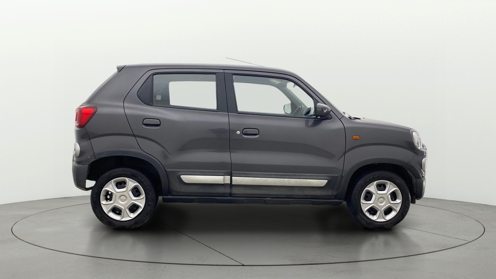 Used 2021 Maruti Suzuki 1000 Used 2021 Maruti Suzuki 1000