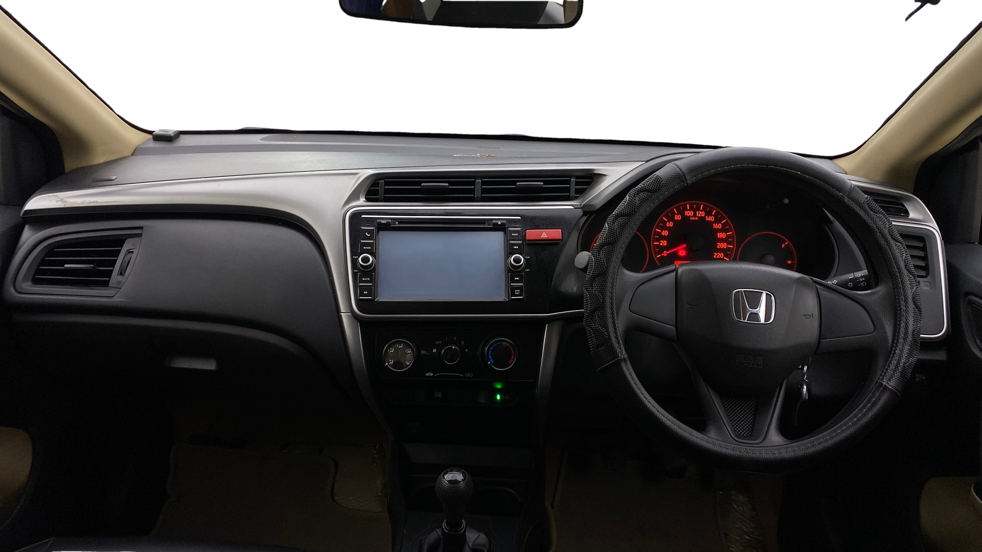 View 2015 Honda City ZX MT Diesel Anniversary Edition Image 29 Used 2015 Honda City ZX MT Diesel Anniversary Edition Image 29
