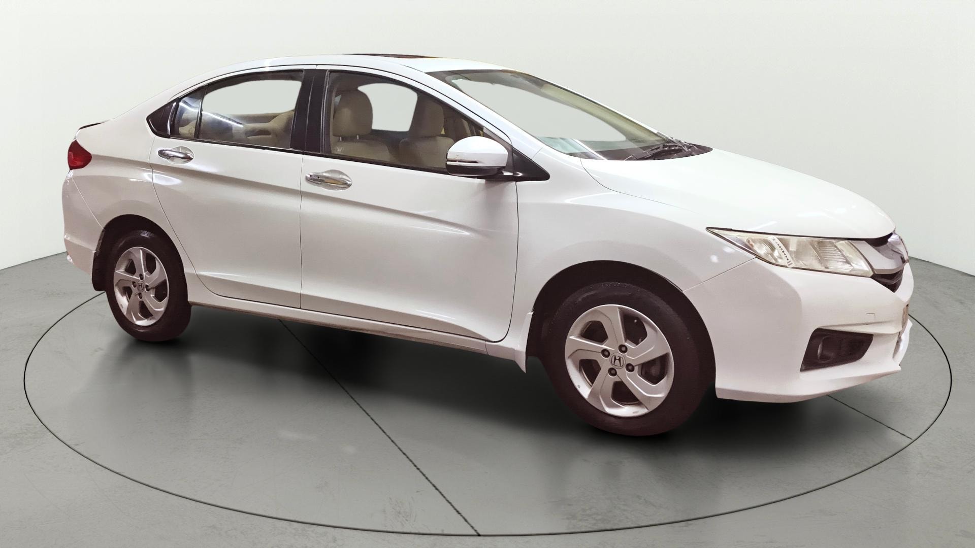 View 2016 Honda City ZX MT Diesel Anniversary Edition Image 39 Used 2016 Honda City ZX MT Diesel Anniversary Edition Image 39