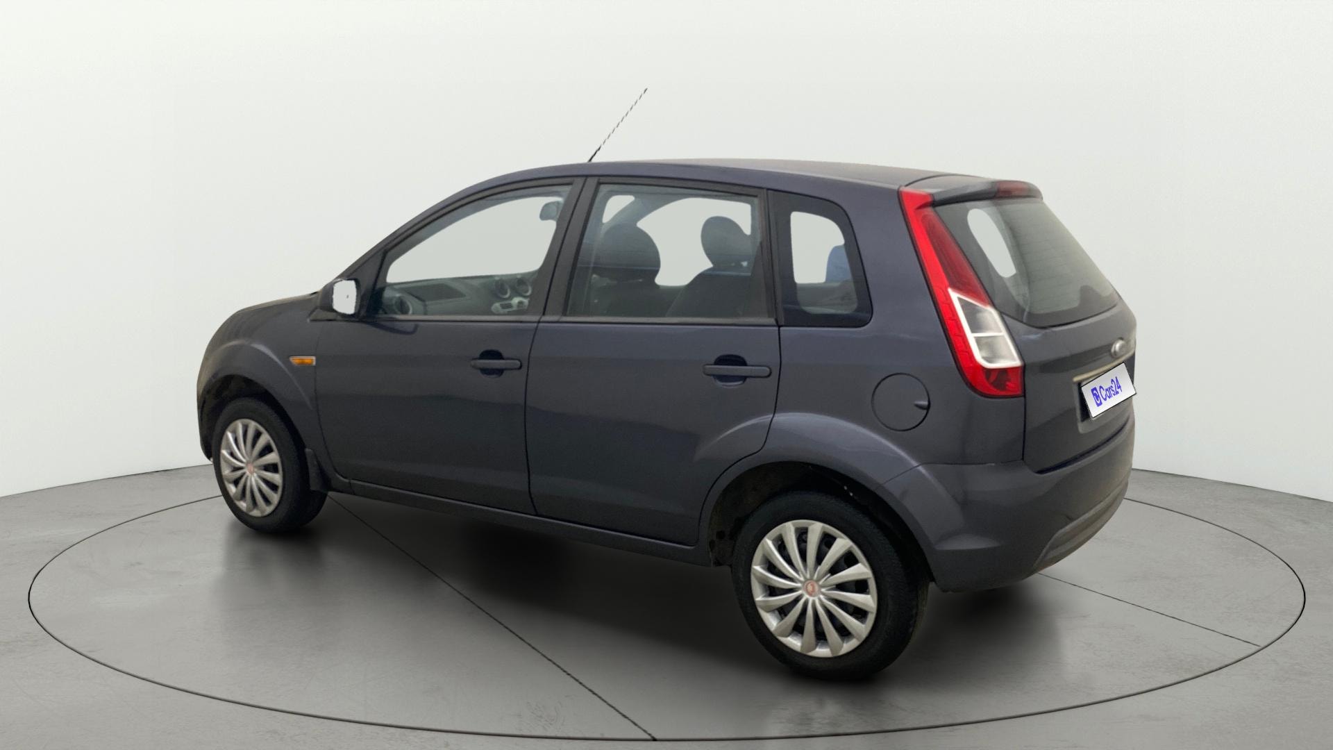 View 2014 Ford Figo 1.2P Ambiente MT BS IV Image 2 Used 2014 Ford Figo 1.2P Ambiente MT BS IV Image 2