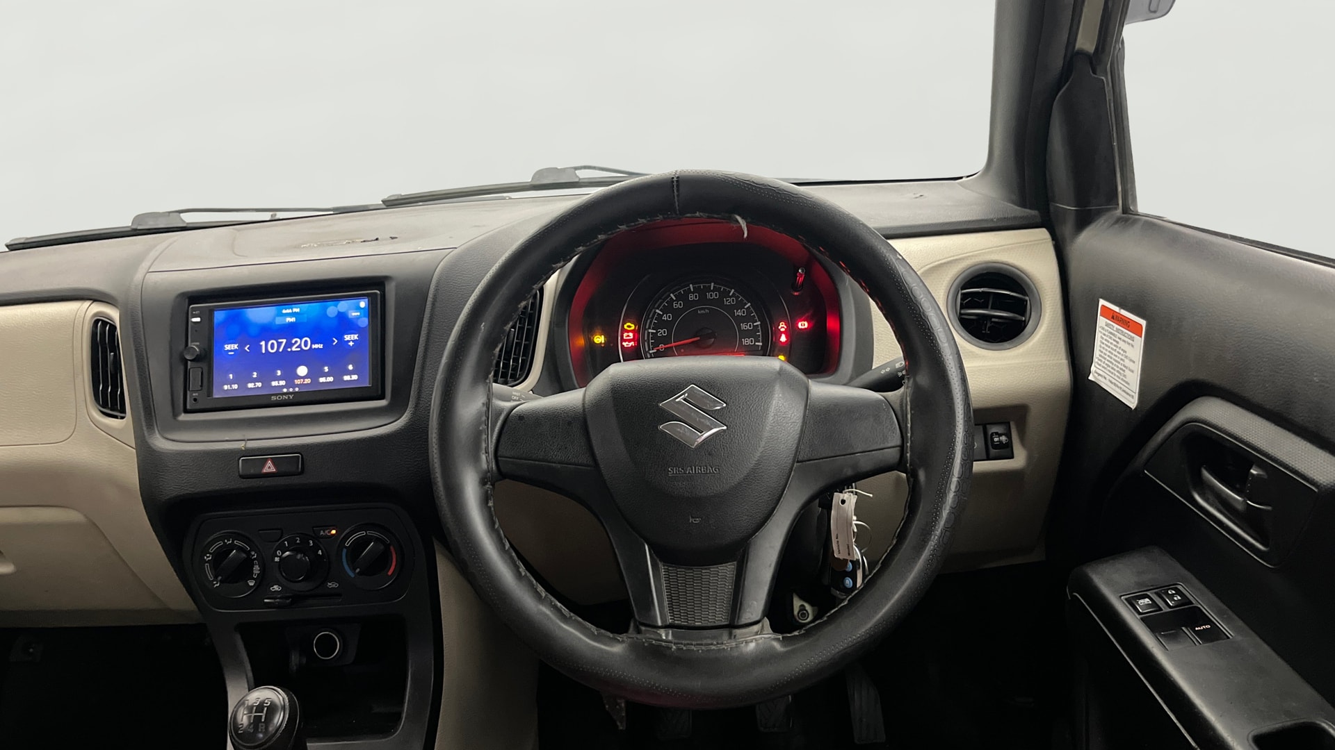 View 2021 Maruti Suzuki 1000 Base Variant Image 20 Used 2021 Maruti Suzuki 1000 Base Variant Image 20