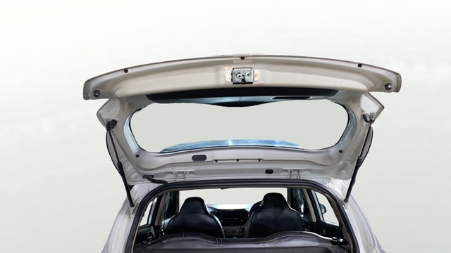 View Hyundai Grand i10 Image 16 Used Hyundai Grand i10 Image 16