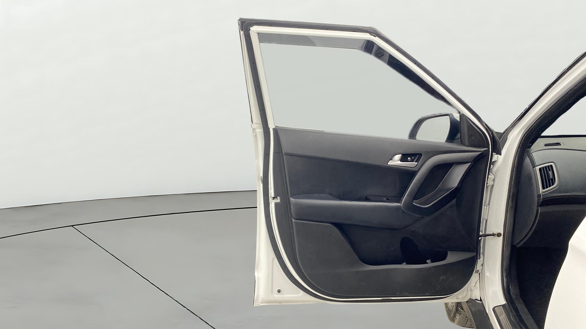 View 2019 Hyundai Creta 1.4 E Diesel Image 33 Used 2019 Hyundai Creta 1.4 E Diesel Image 33