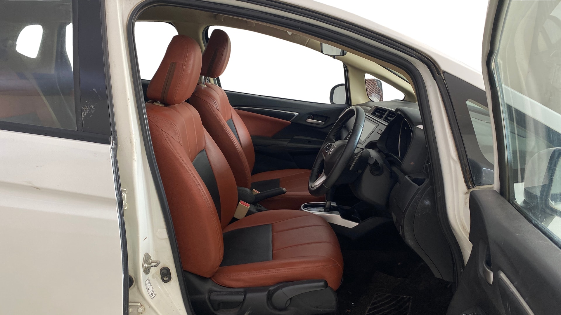 View 2019 Honda Jazz E MT Diesel Image 27 Used 2019 Honda Jazz E MT Diesel Image 27