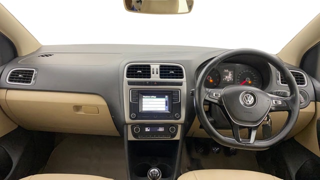 View Volkswagen Polo Image 15 Used Volkswagen Polo Image 15