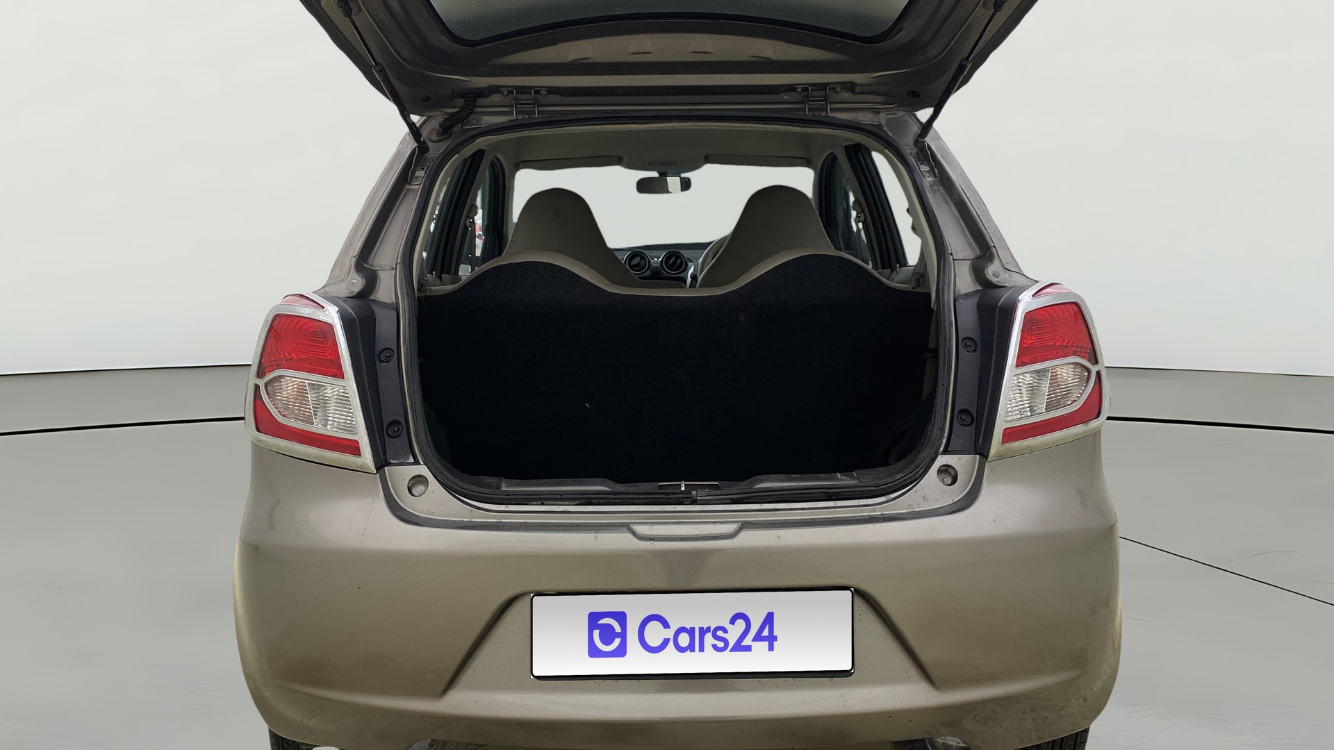View 2017 Datsun Go T Image 36 Used 2017 Datsun Go T Image 36