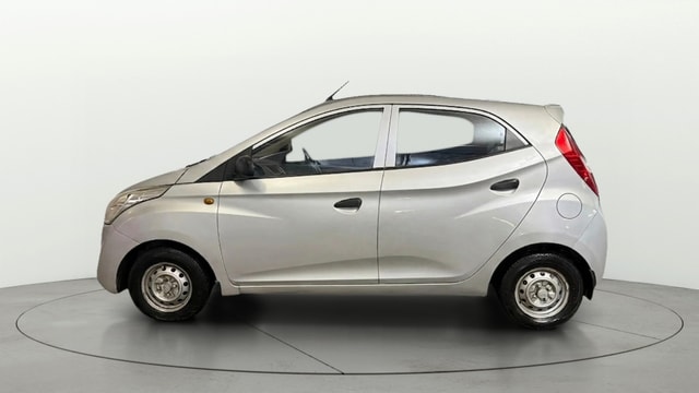 View Hyundai EON Image 5 Used Hyundai EON Image 5