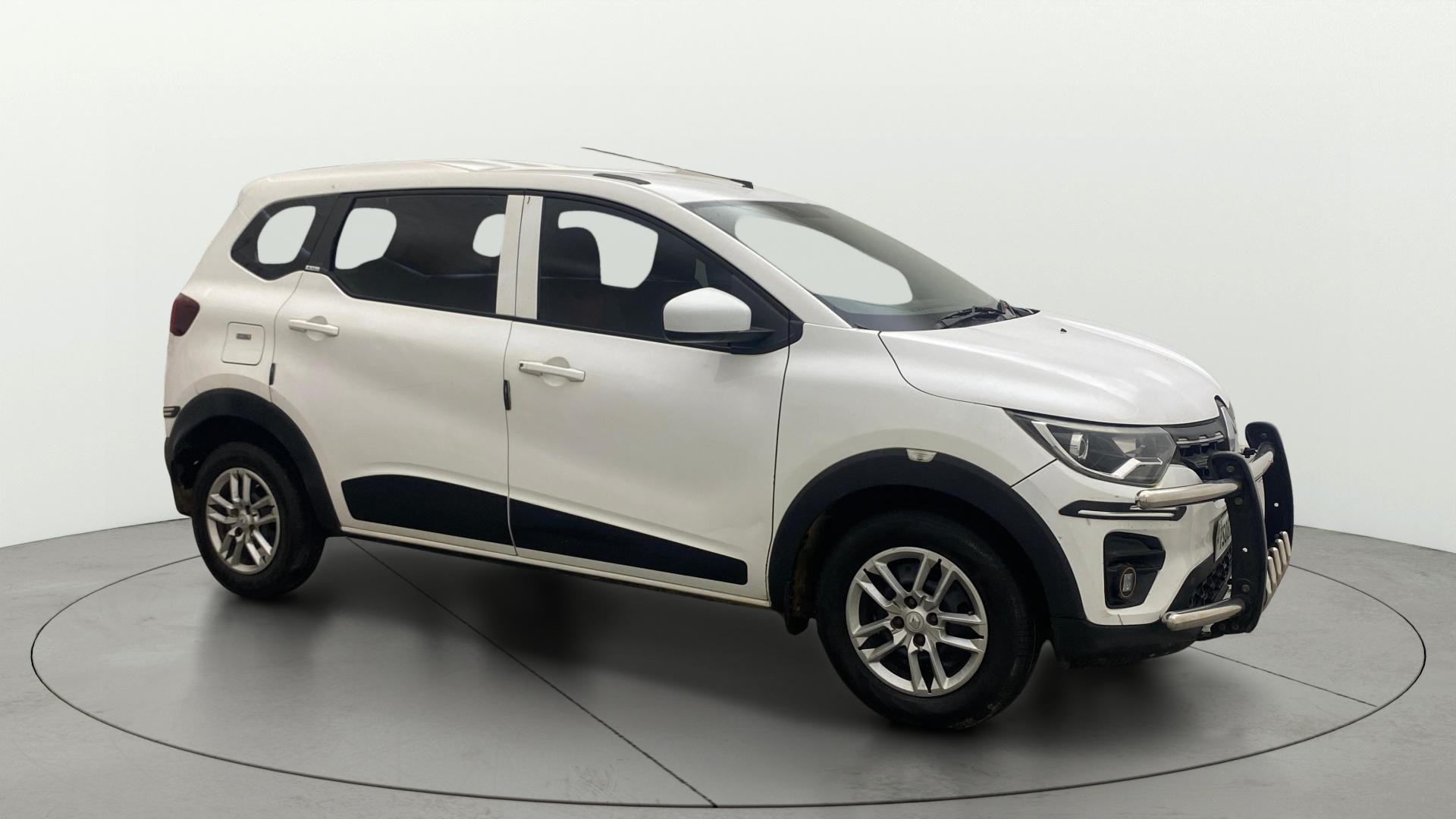 Used 2020 Renault Triber Used 2020 Renault Triber