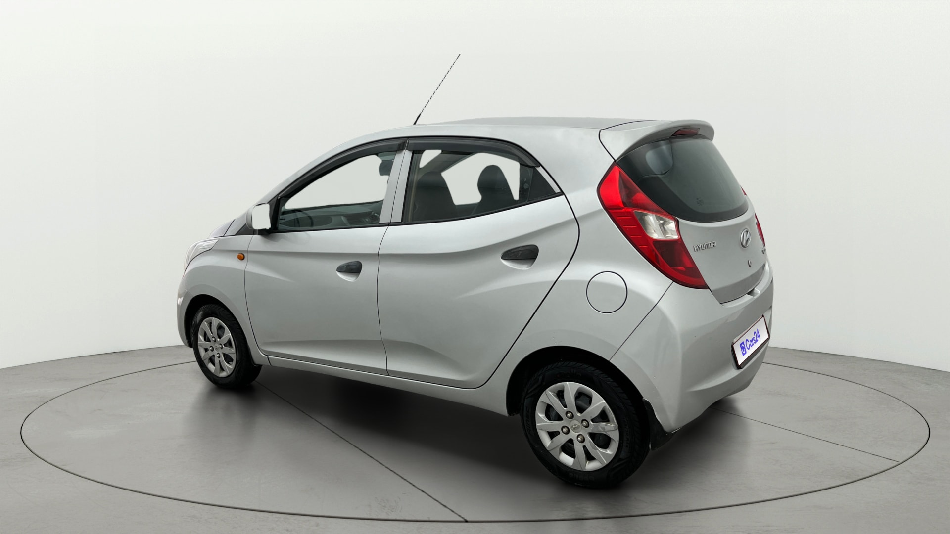 View 2016 Hyundai EON Magna Plus Image 2 Used 2016 Hyundai EON Magna Plus Image 2