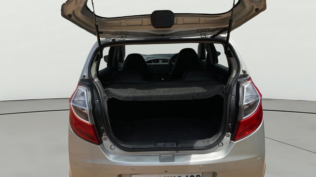 View Maruti Suzuki Alto K10 Image 37 Used Maruti Suzuki Alto K10 Image 37