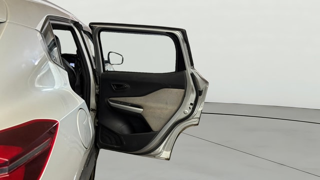 View Nissan Magnite Image 7 Used Nissan Magnite Image 7