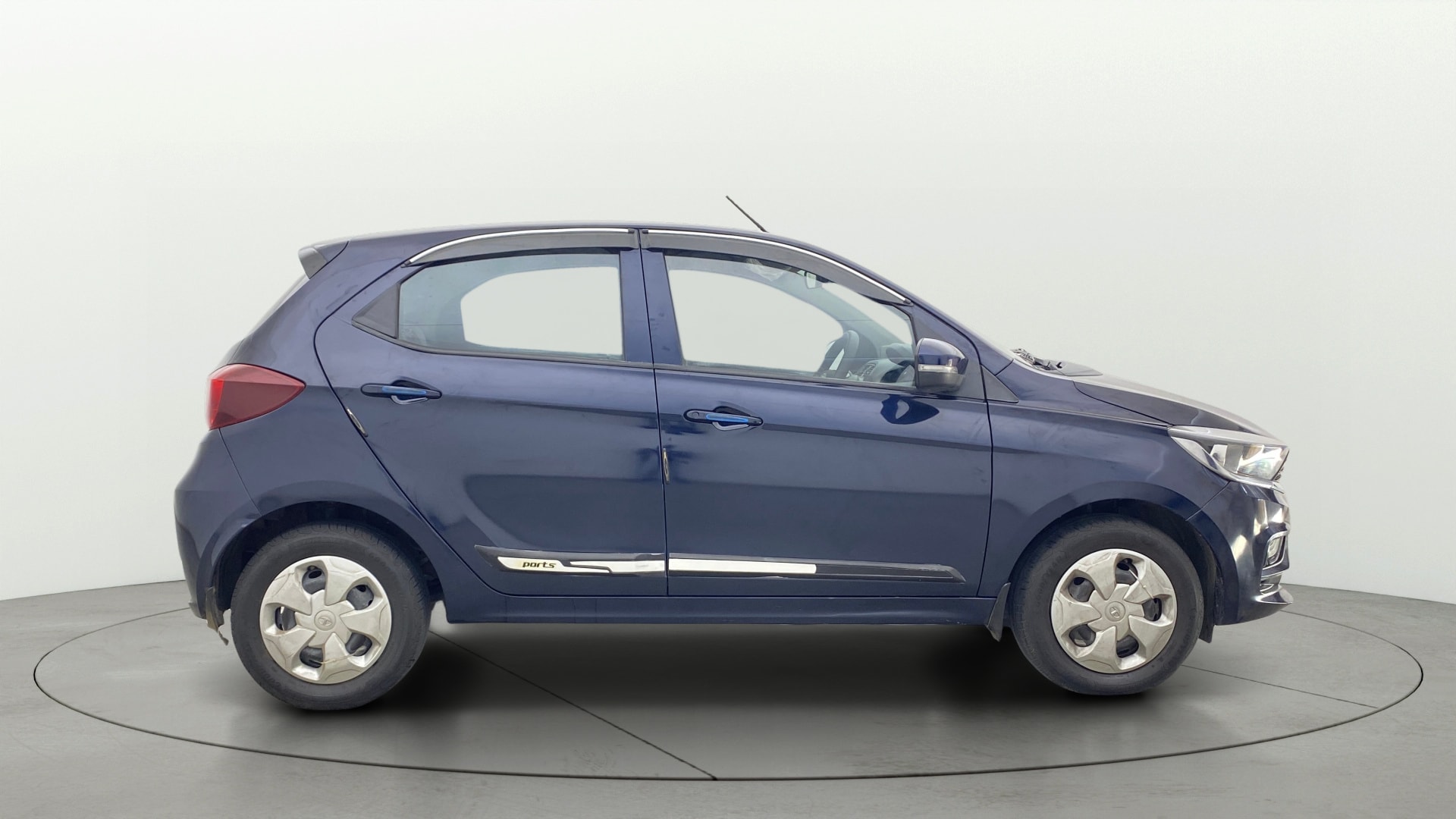 View 2021 Tata Tiago Revotorq XB Image 8 Used 2021 Tata Tiago Revotorq XB Image 8